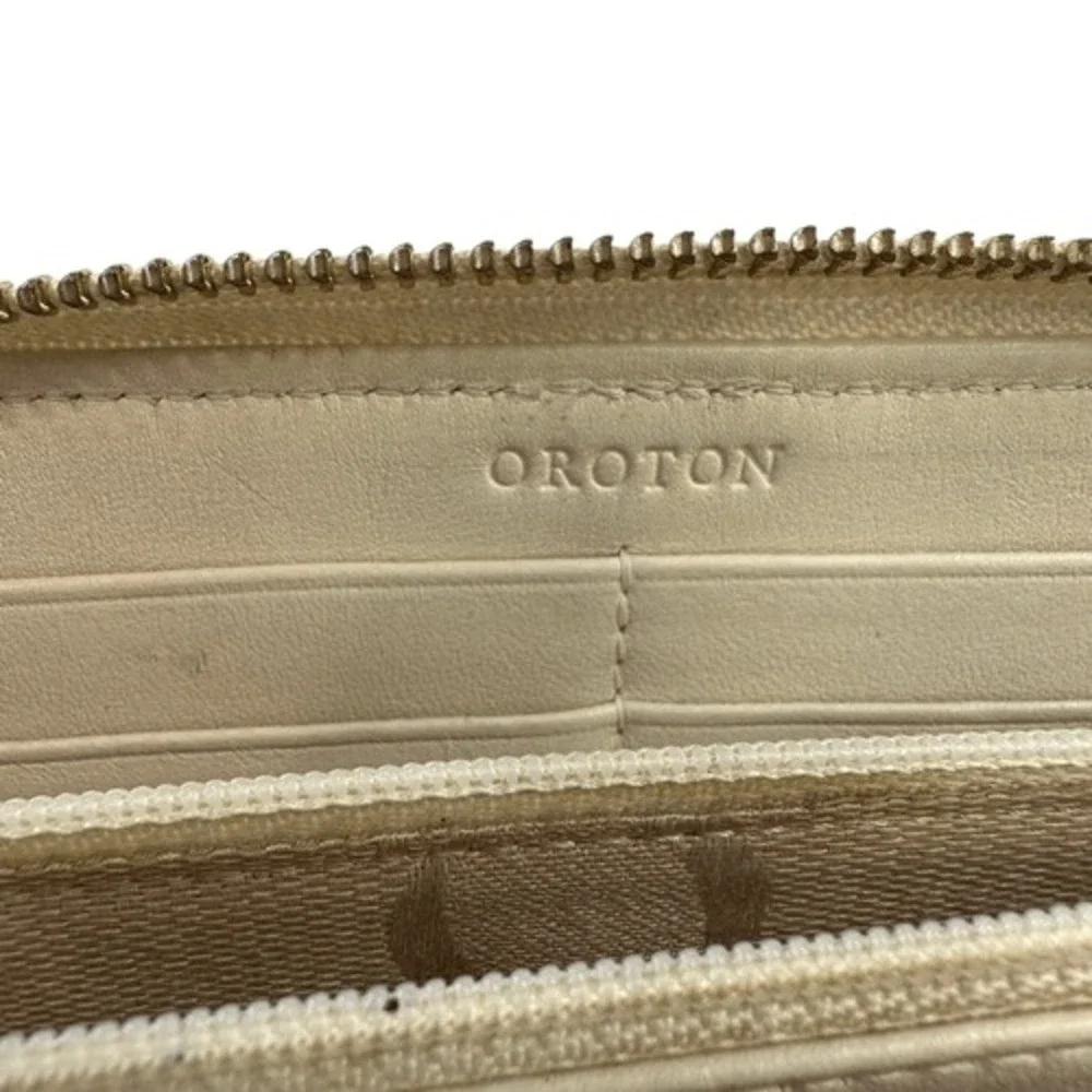 Oroton Embossed Leather Zip Wallet in Ivory Croc